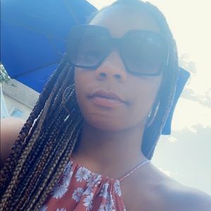 Meet your Posher, Jami